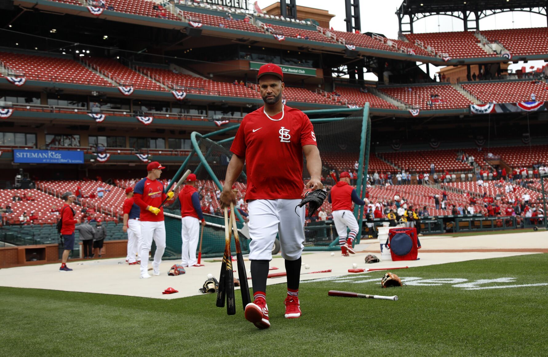 St. Louis Cardinals open the season at home against the Pittsburgh Pirates